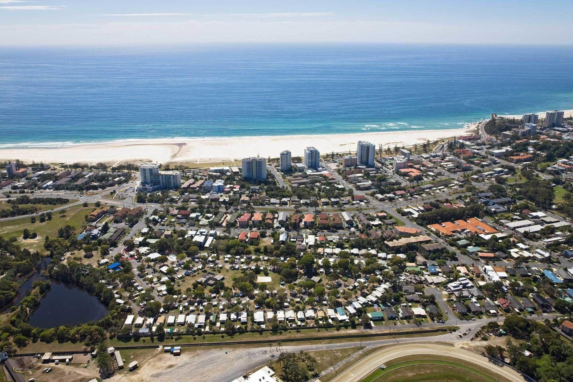 Kirra Beach Tourist Park Coolangatta Exterior photo